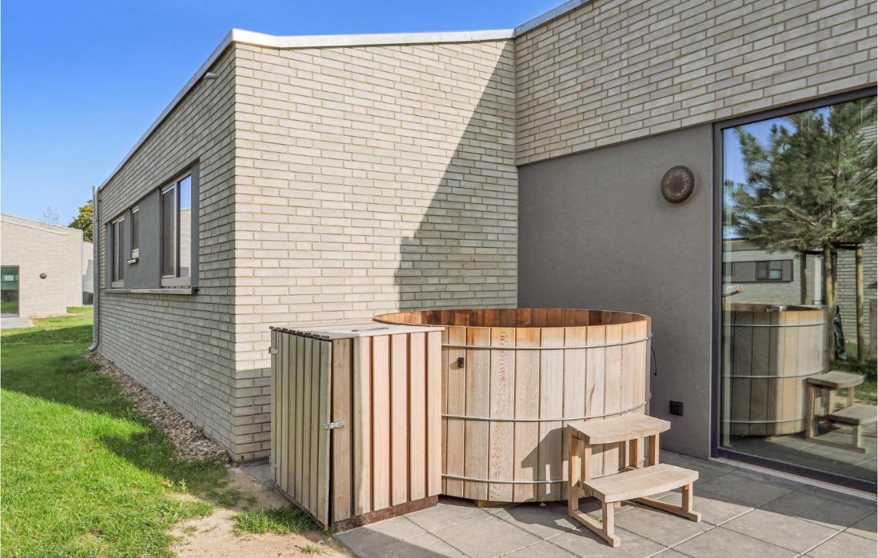 Lovely Home In Lembruch-Duemmer See With Sauna Zewnętrze zdjęcie